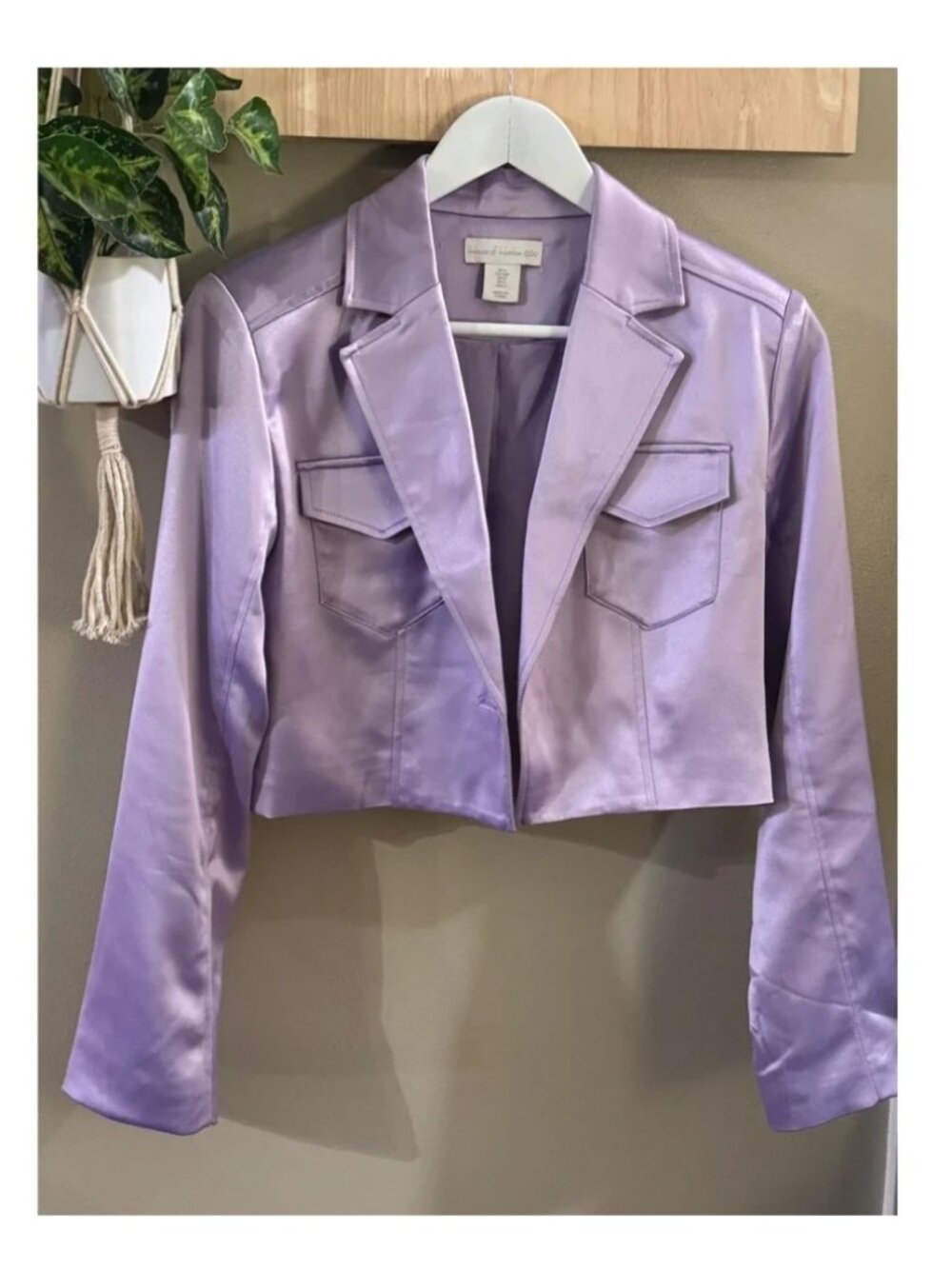House of Harlow 1960 Cropped Lavender Satin Blazer Women's Size S Missing Button